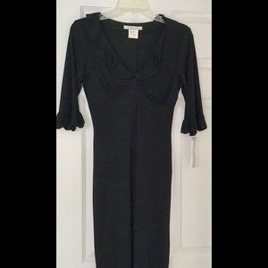 WOMAN’S BLACK DRESS BY LA BELLE